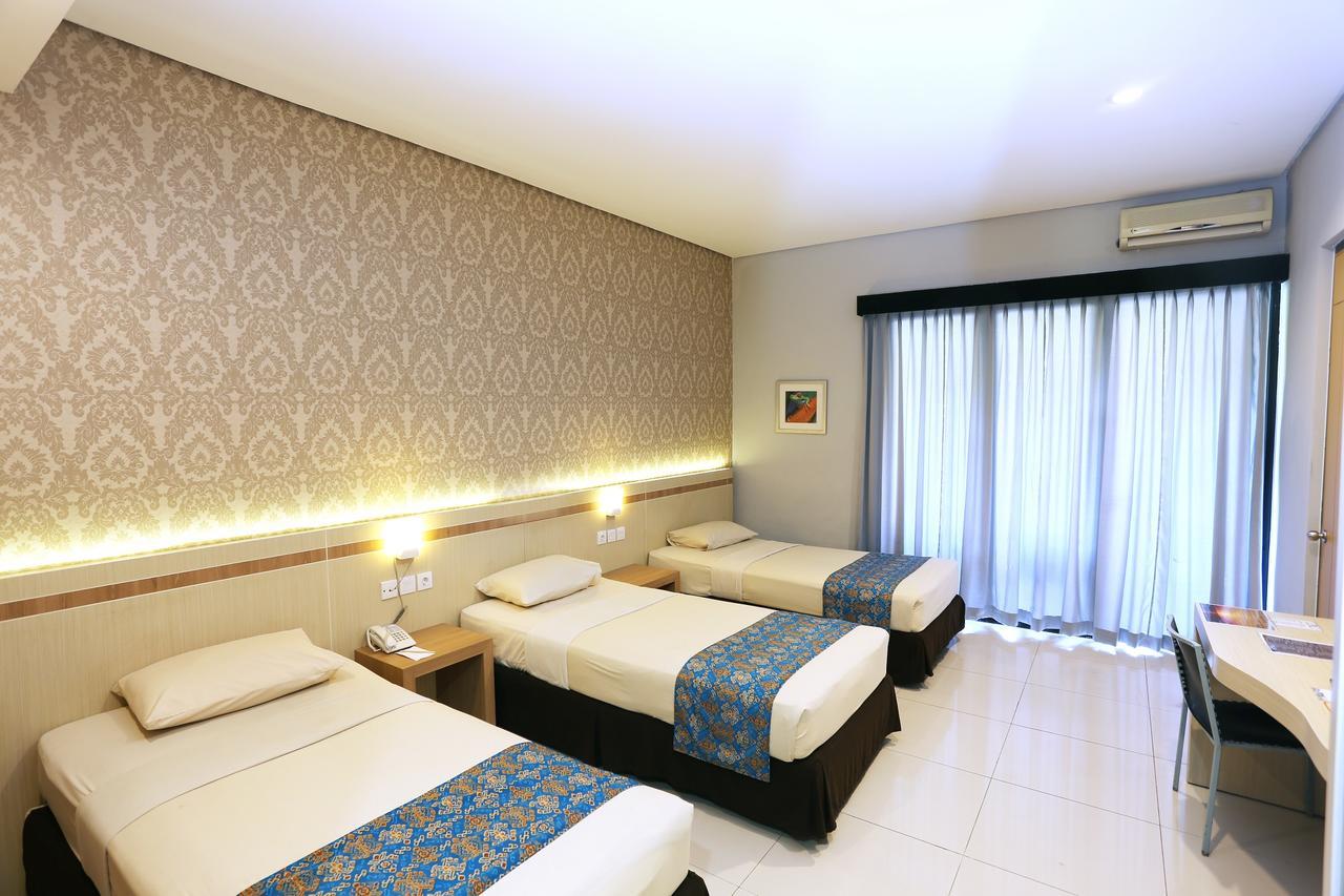 Tanjung Kodok Beach Resort Paciran Экстерьер фото